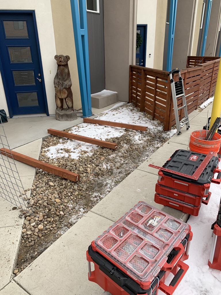 Cedar & Wire Mesh Fencing
